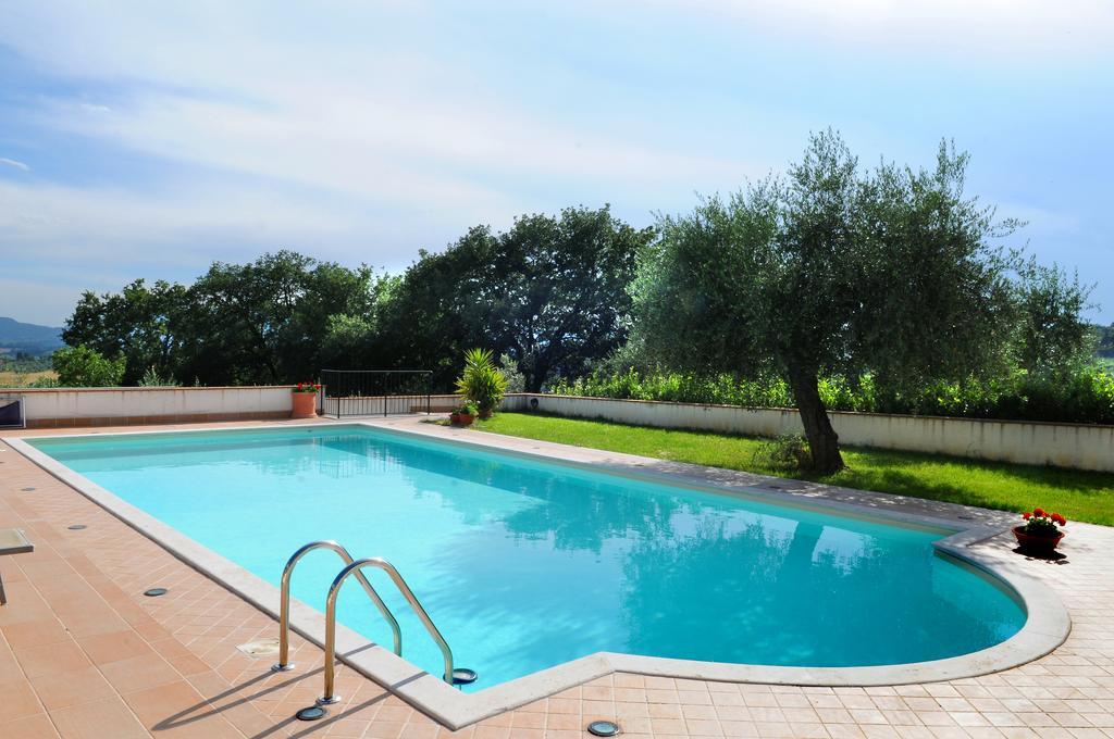 Bed And Breakfast Ocare San Gemini Bagian luar foto